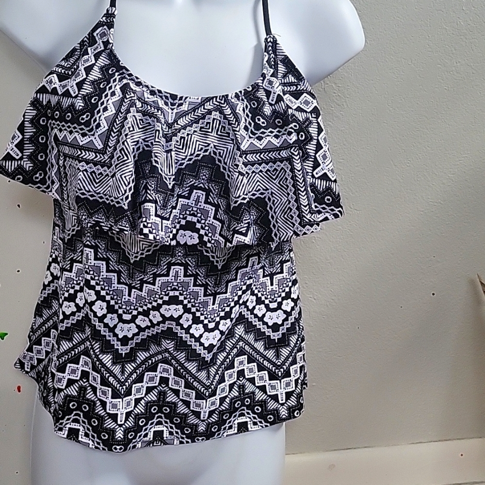 SWIM TOP